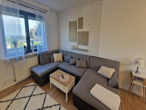 Nieheim Apartment | Wohnung im Teutoburger Wald Externsteine, cleaning included