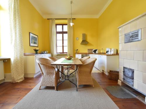 Satow Apartment | Wohnung in Satow mit Garten, cleaning included