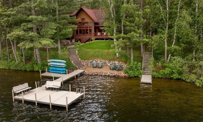 Crosslake House | WOLFCROSS - Lakefront Retreat on Whitefish Chain - 5BR 4 Bath