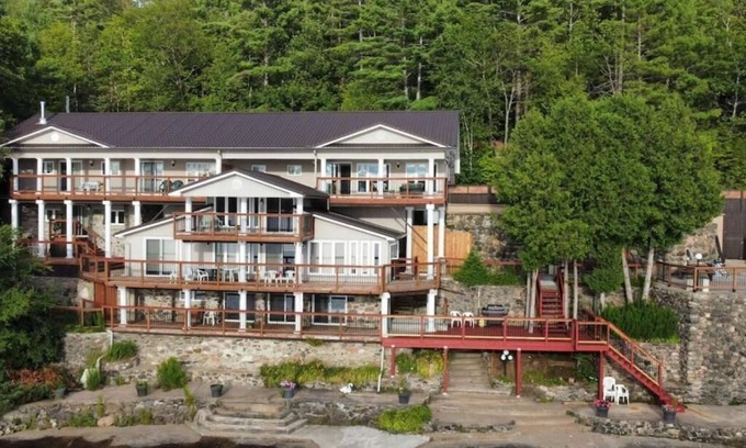 Wollaston Other | Wollaston Castle with a Gorgeous Waterfront