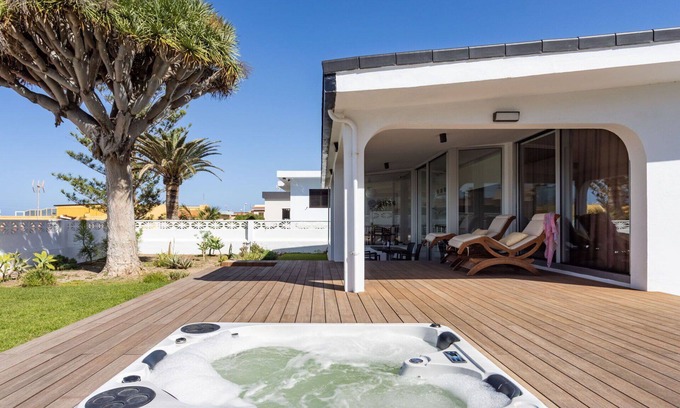 Punta del Hidalgo Villa | Wonderful private villa for 5 guests with hot tub, WIFI, TV, terrace and panoramic view