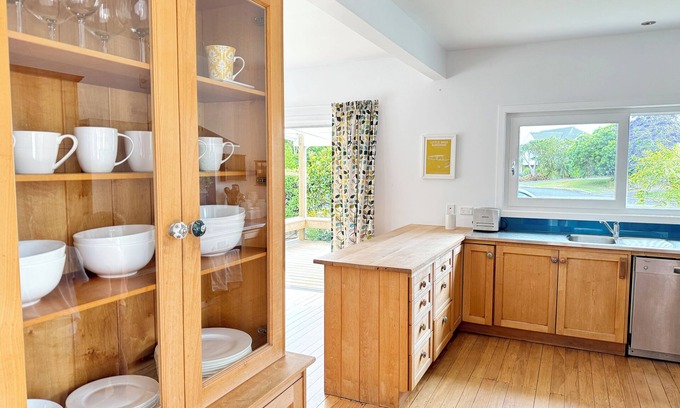 Ngunguru House | Wonderful 4-bedroom house with WiFi in Ngunguru