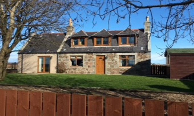Ellon House | Wonderful 5 bedroomed home in rural Aberdeenshire