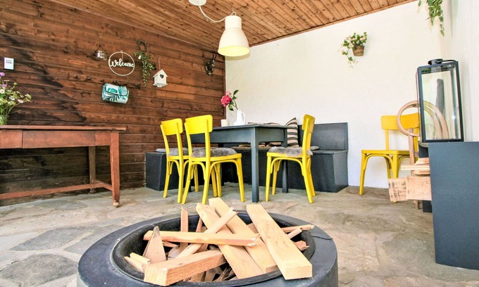 Steinach am Brenner House | Wonderful private villa for 3 guests with WIFI, TV, patio, pets allowed, panoramic view and park.
