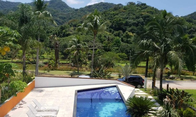 Horto House | Wonderful home in gated community