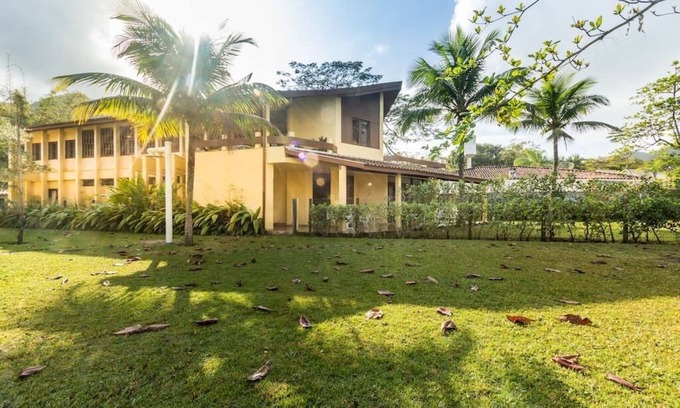 Lazaro House | Wonderful House Foot in the Sand