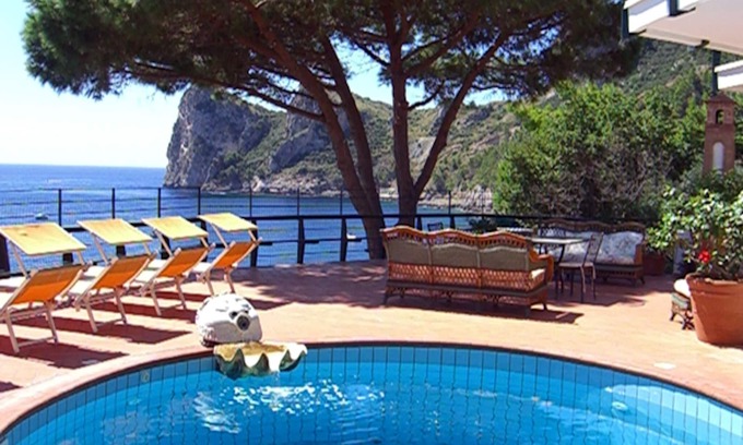 Marina del Cantone Villa | Wonderful luxury villa by the sea in the heart of the Sorrento coast