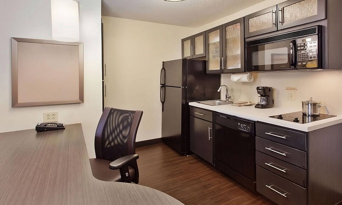 Somerset Hotel | Wonderful Place To Stay! Family-friendly unit in the heart of New Jersey!