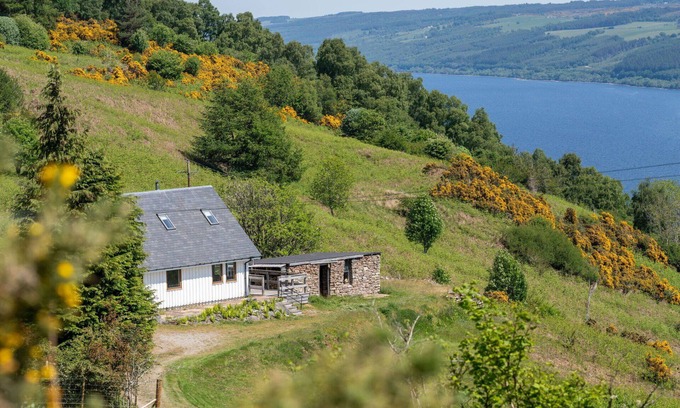 East Lewiston House | Wonderful private villa for 7 people with WIFI, TV, patio, pets allowed and parking