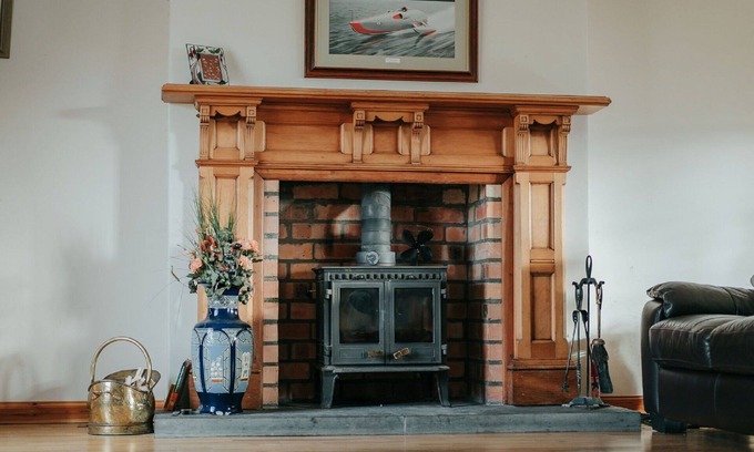 East Lewiston House | Wonderful private villa for 6 guests with WIFI, TV, patio, pets allowed, panoramic view and park.