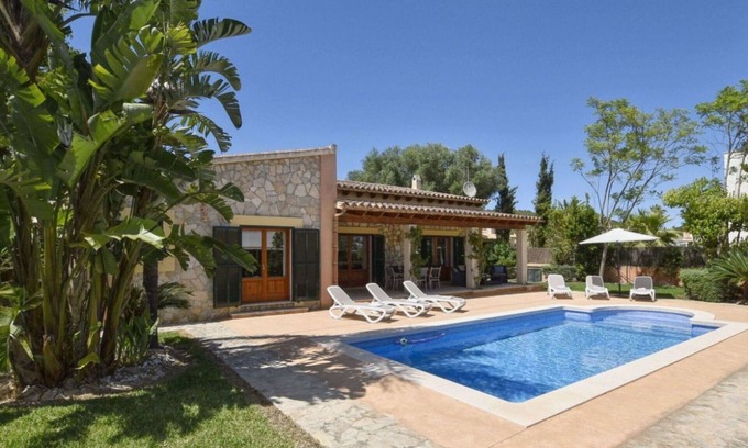 Crestatx Villa | Wonderful private villa for 6 guests with private pool, A/C, WIFI, TV, patio and parking