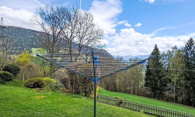 Verditz House | Wonderful private villa for 5 guests with WIFI, TV, terrace and parking