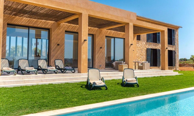 Sencelles Villa | Wonderful private villa with WIFI, private pool, A/C, TV, patio, panoramic view and parking
