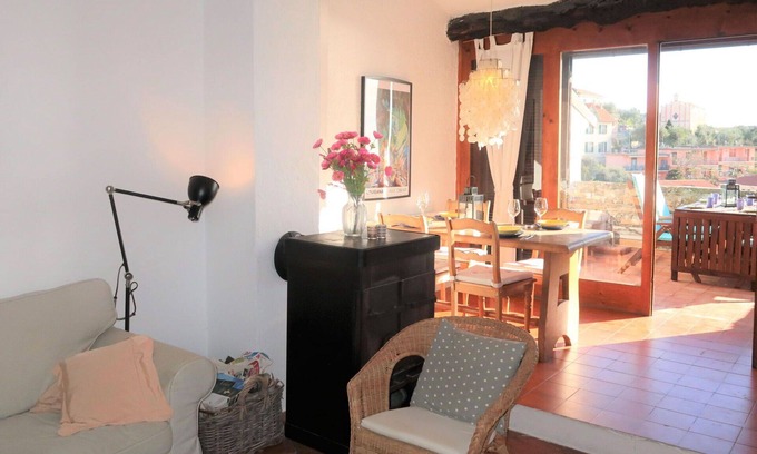 Civezza House | Wonderful private villa for 5 guests with WIFI, TV, terrace, panoramic view and parking