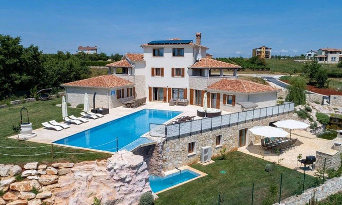 Nova Vas Villa | Wonderful private villa with WIFI, private pool, hot tub, A/C, TV, terrace, panoramic view, parking