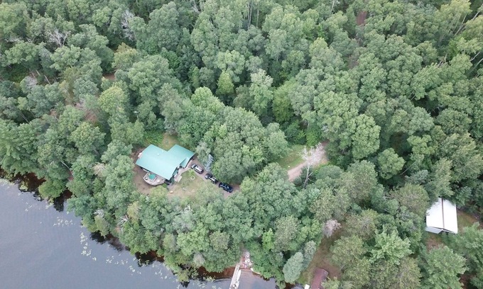 Markville Cabin | Wonderful quiet lakefront home.