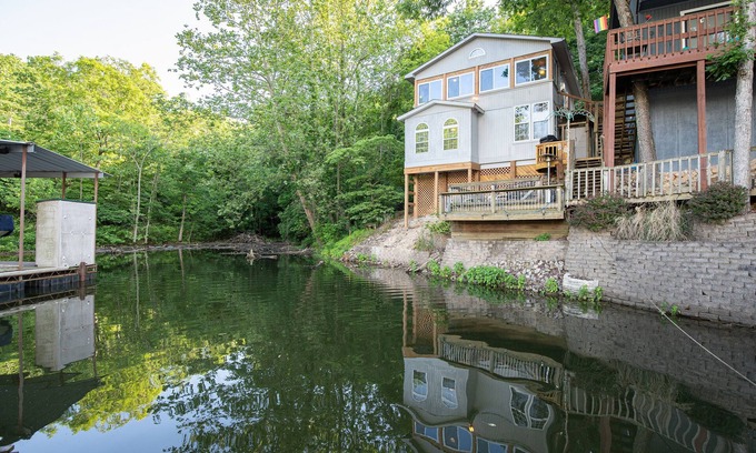 Rocky Mount Cottage | Wonderful Remote Lake Cabin! Fish from Deck & Dock