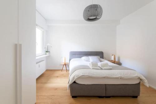 Limpertsberg Apartment | Wonderful Two Bedroom Apartment at Limpertsberg with Parking, near Tram