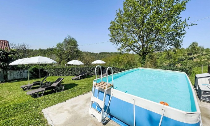Asti House | Wonderful villa for 7 guests with private pool, WIFI, A/C, TV, terrace, pets allowed and parking