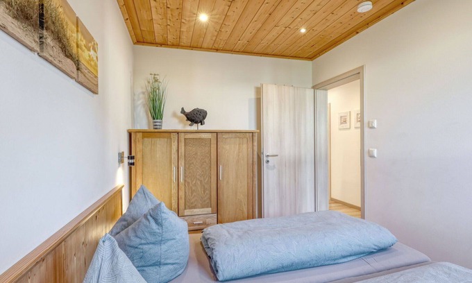 Altefaehr House | Wonderful villa for 4 guests with WIFI, TV, terrace and parking