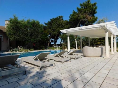 Isola Albarella Villa | Wonderful villa with swimming pool on Albarella