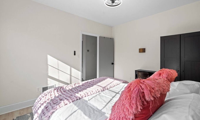 Fort Washington Villa | Wonderful villa in National in Harbor next to Gaylord Conference - 6 bedrooms