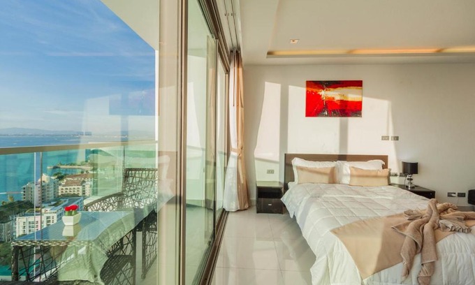 North Pattaya Apartment | Wongamat Tower by Pattaya Sunny Rentals