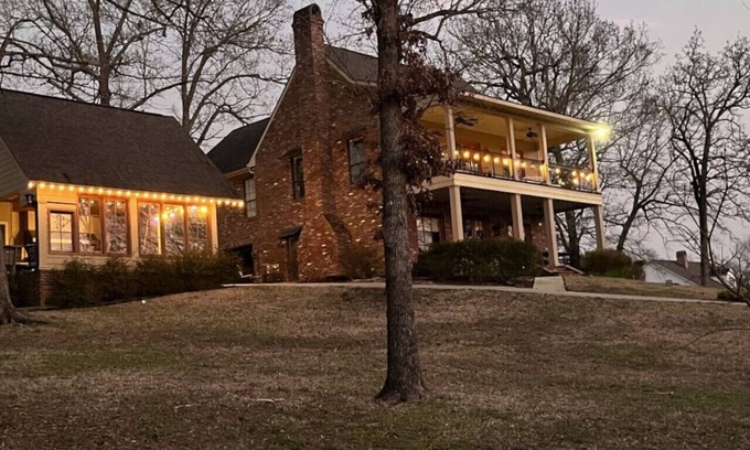 Negreet House | Wood Ducks Landing .