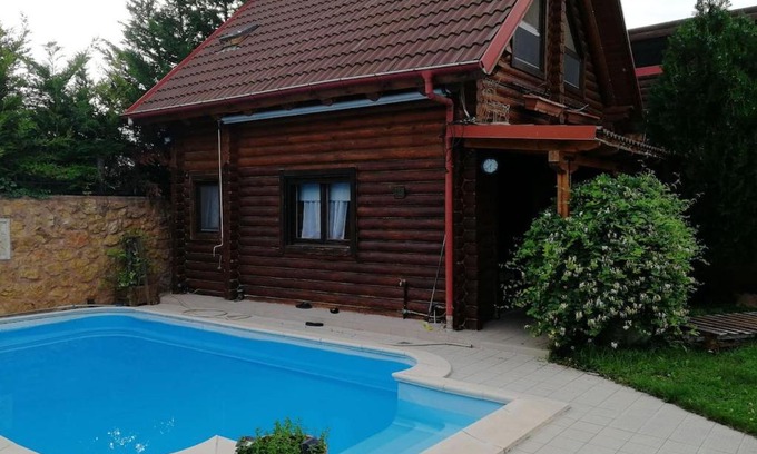 Veroia Ski Chalet | Wooden House in Veria