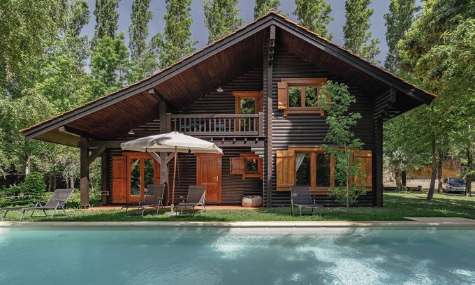 Portela Cottage | Wooden house with private pool - Prado do Xisto