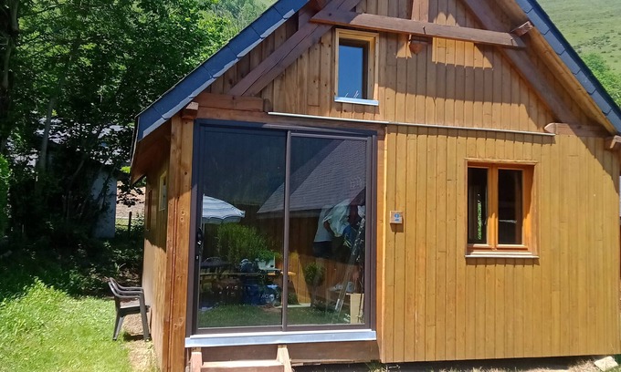 Garin Ski Chalet | Wooden hut in the heart of the Pyrenees