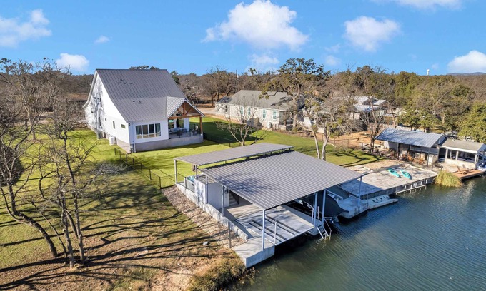 Granite Shoals House | Woodland Escape | Concierge Services | New Listing