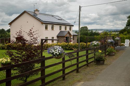 Farranfore Bed & Breakfast | Woodlands House