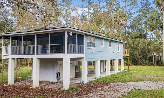 Inglis House | Woods & Water Retreat-Waccasassa River/Gulf Hammock area.