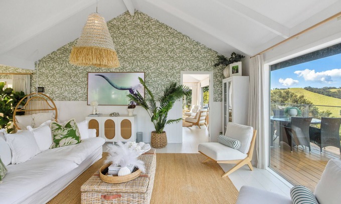 Waiheke Island House | Woodside Bay Estate - Stay Waiheke