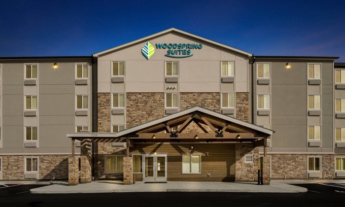 Rockledge Hotel | WoodSpring Suites Cocoa Beach - Rockledge