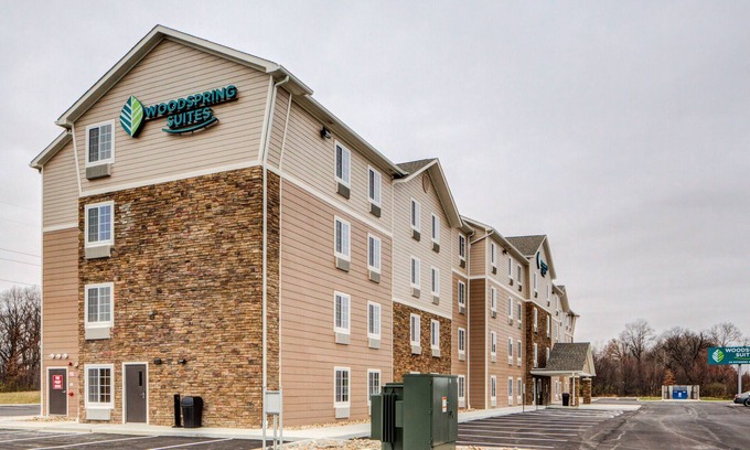 Easton Hotel | WoodSpring Suites Columbus NE I-270 Airport