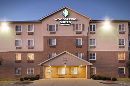Forest Hill Hotel | WoodSpring Suites Fort Worth Forest Hill