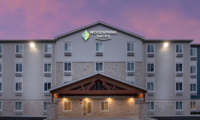 Lake Jackson Hotel | WoodSpring Suites Lake Jackson