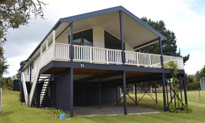 Venus Bay House | Woorak11 -beautiful three bedroom, two bathroom home