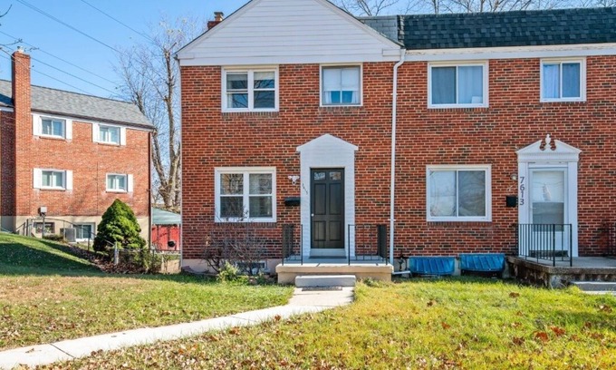 Parkville House | Work From Home Away From Home!