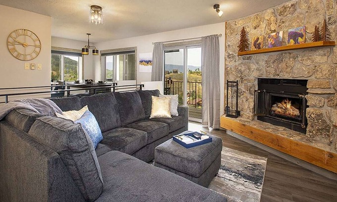 Silvercreek Condo | WOW! Fully Updated Condo w/Beautiful Mountain Views - Ski, Hike, Bike & More!