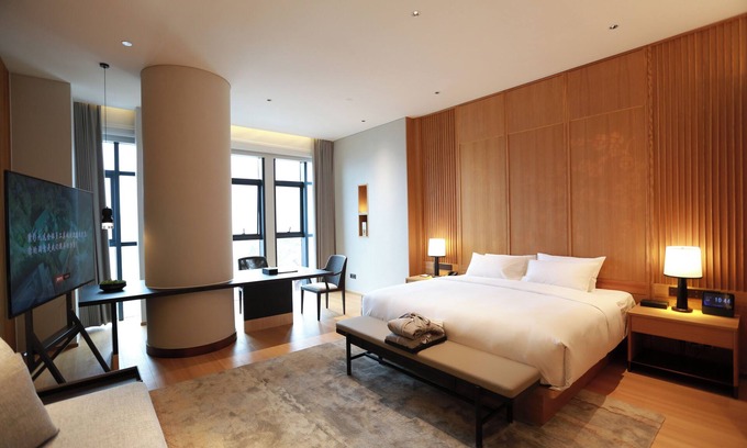 Wudangshan National Park Hotel | Wudang Moutain The Yew House