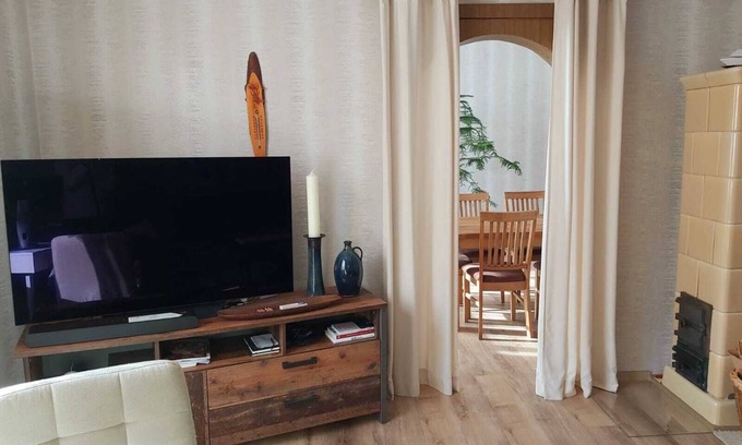 Rudolstadt Apartment | Wunderschöne Altbauwohnung mit Grosser Sonnenterrasse