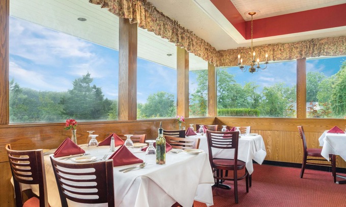 Cheverly Hotel | Wyndham Garden Washington DC Area