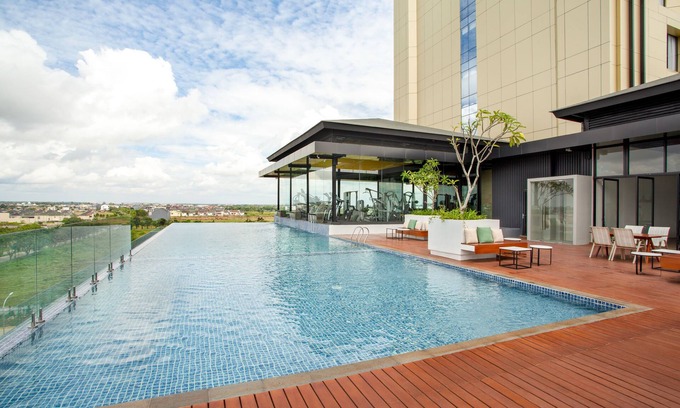 Palembang Hotel | Wyndham Opi Hotel Palembang