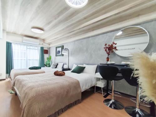 Nishi-Shinjuku Apartment | X43新宿中心 超级商圈 交通枢纽 新宿车站8分钟 最大4人 Shinjuku center 8 mins to ST Max 4P 直达新宿 涉谷 表参道 品川 池袋 上野 代代木 银座 原宿