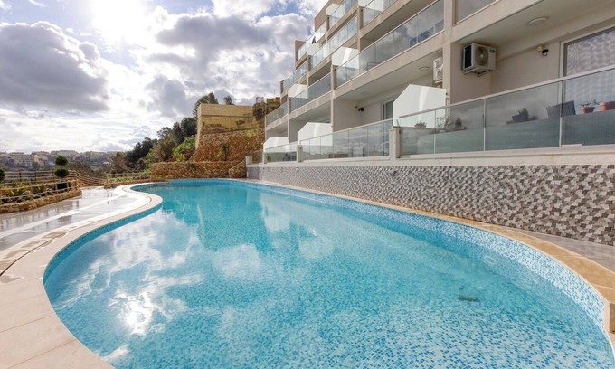 Xaghra Apartment | Xagħra Escape – Penthouse with Views & Pool Access