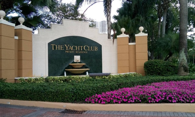 Aventura Apartment | Yacht Club Aventura 2 BR + 2 BA Completely NEW and equipped Apt
