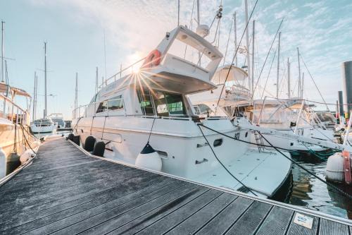 French Atlantic Coast Boat Rental | Yacht PATXI La Rochelle